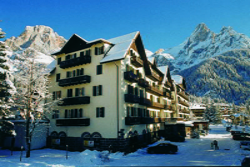 Th San Martino - Majestic Dolomiti Hotel San Martino Di Castrozza Buitenkant foto